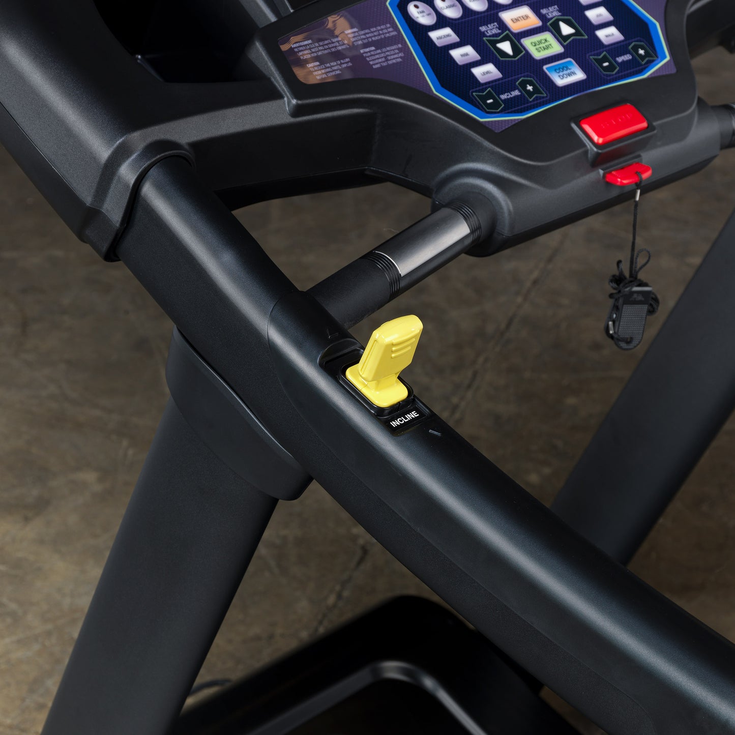 Close-up of incline controls on Body-Solid Endurance T150