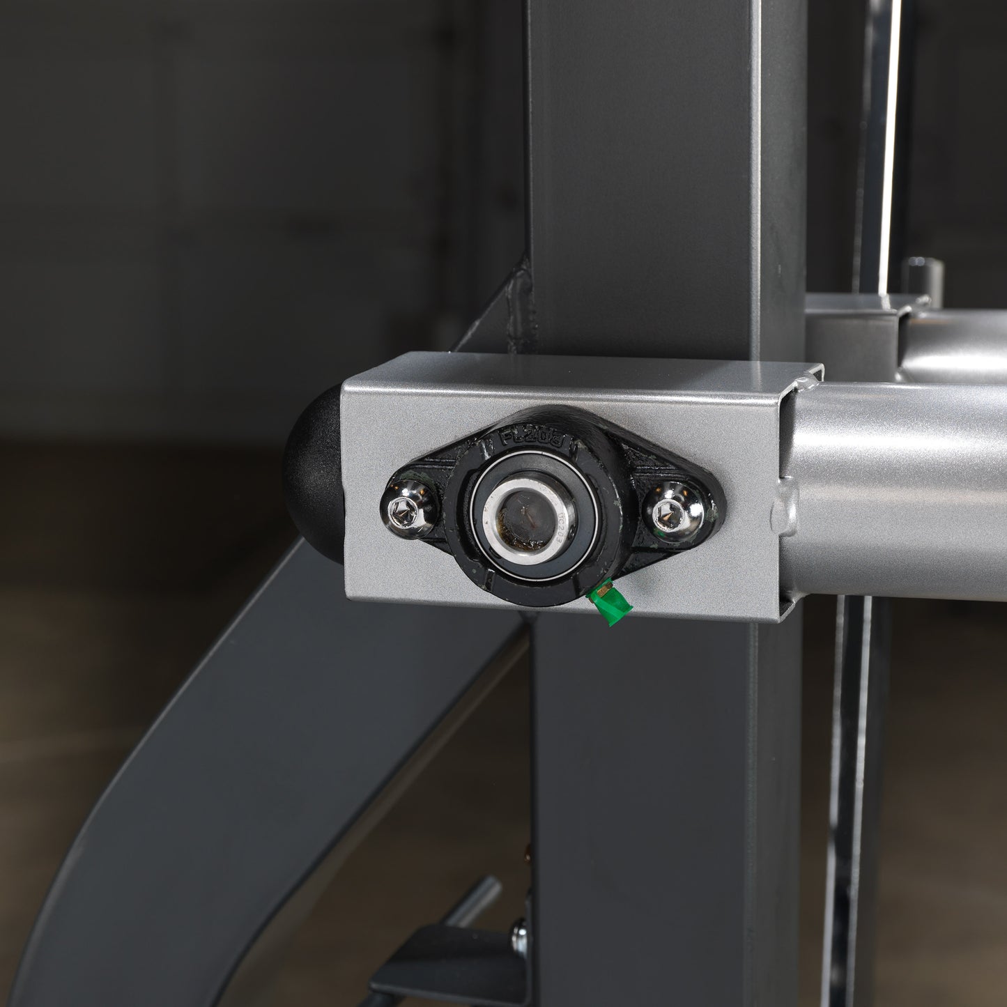Heavy-duty welded steel frame construction on Body-Solid SBL460P4 home gym