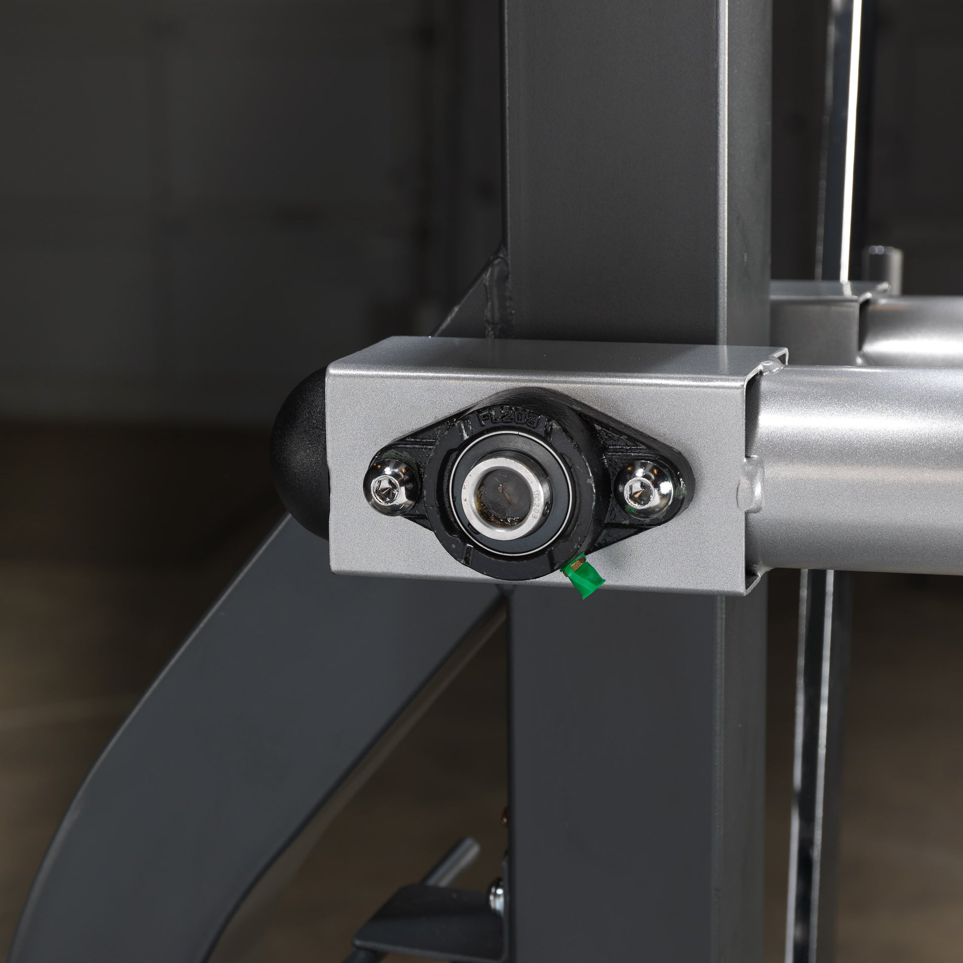 Heavy-duty welded steel frame construction on Body-Solid SBL460P4 home gym